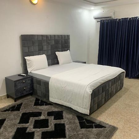 Weena Hotel & Resort 拉各斯 外观 照片