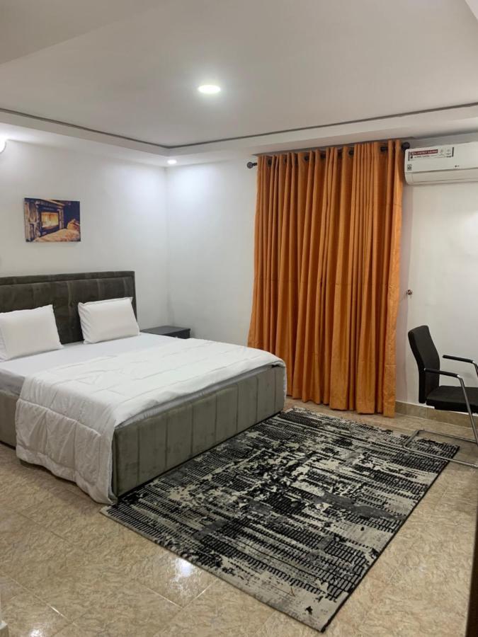 Weena Hotel & Resort 拉各斯 外观 照片